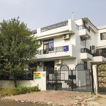Capital O The Nest Expo Near Pvr Ansal Plaza Greater Noida Hotell Eksteriør bilde