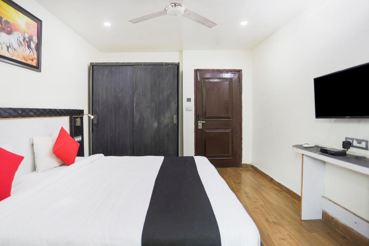 Capital O The Nest Expo Near Pvr Ansal Plaza Greater Noida Hotell Eksteriør bilde