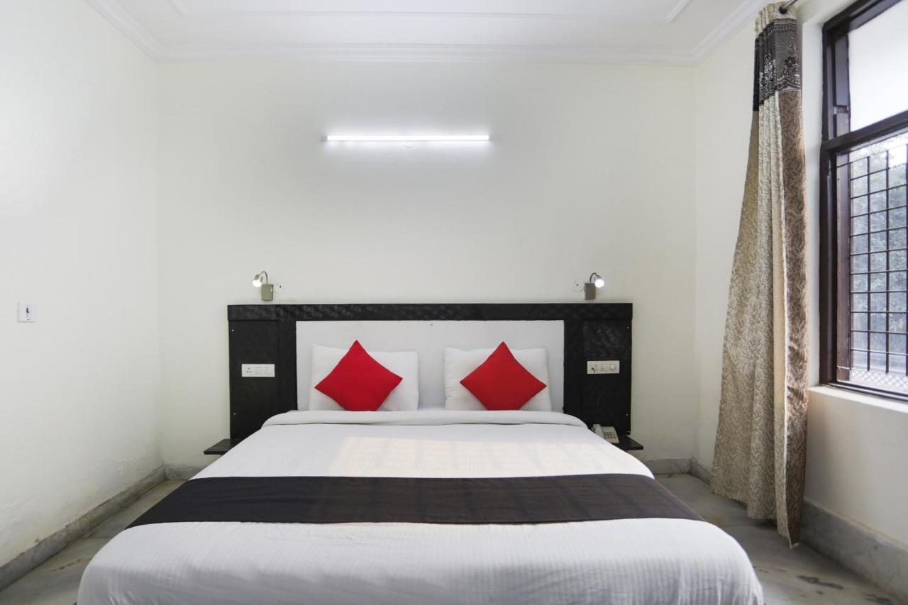 Capital O The Nest Expo Near Pvr Ansal Plaza Greater Noida Hotell Eksteriør bilde